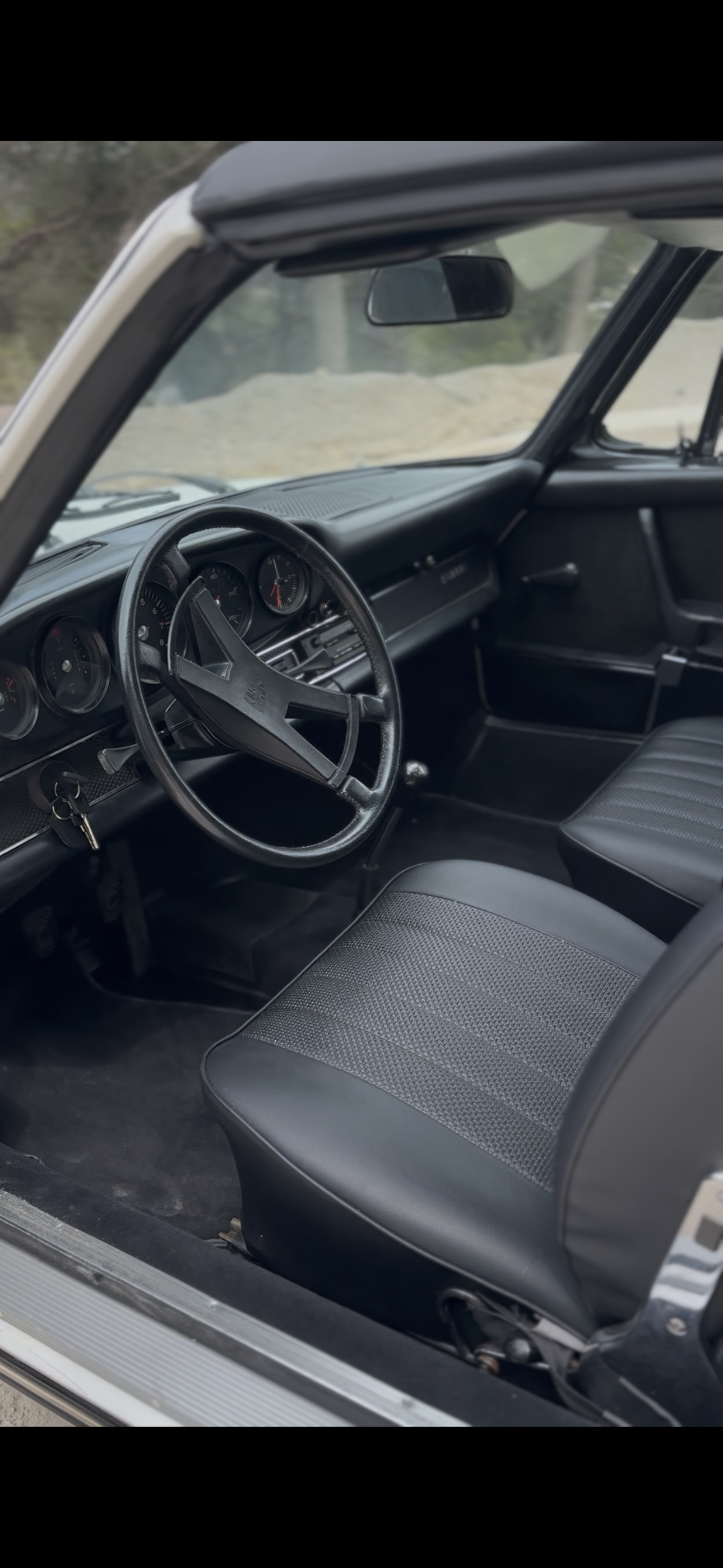 Porsche 911 2-2 E Targa (1971) - foto 7 - Marco Motorsports