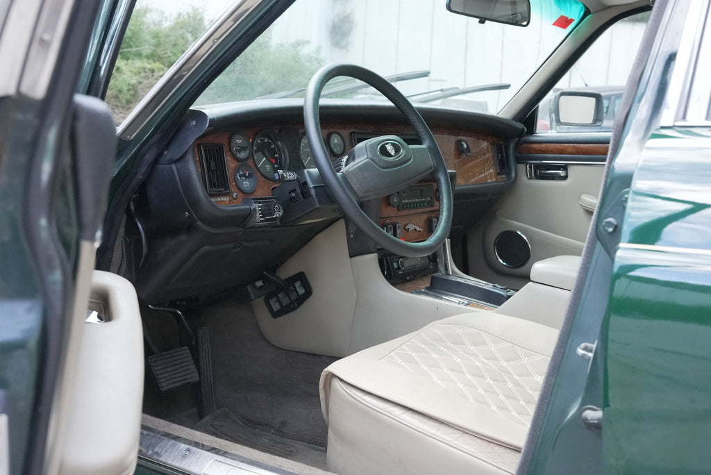 Jaguar Sovereign V12 (1987) - foto 6 - Marco Motorsports